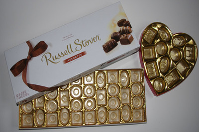 上海吸塑包裝糖果包裝巧克力咖啡色內(nèi)托PS