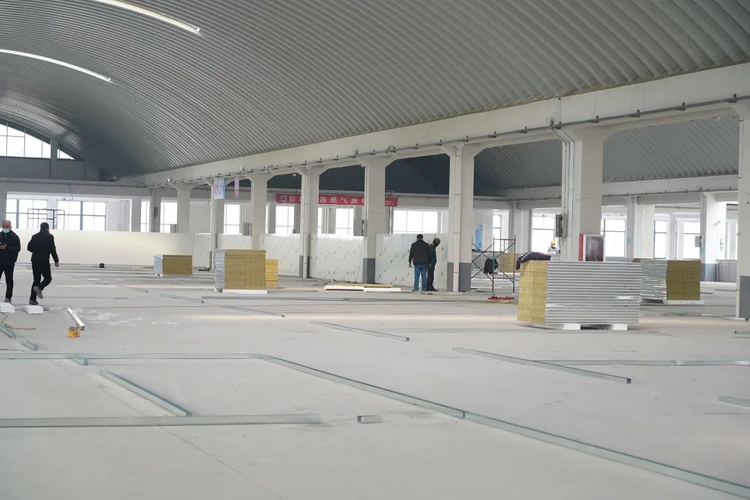 疫情就是命令，鍍鋁鋅鋼板銷售廠家宏鑫源緊急馳援多地方艙醫(yī)院建設(shè)(圖11)